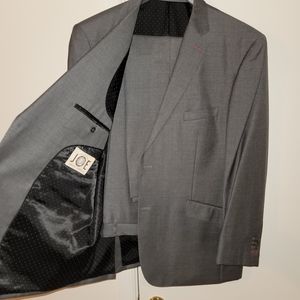 Medium Custom Charcoal Grey Suit